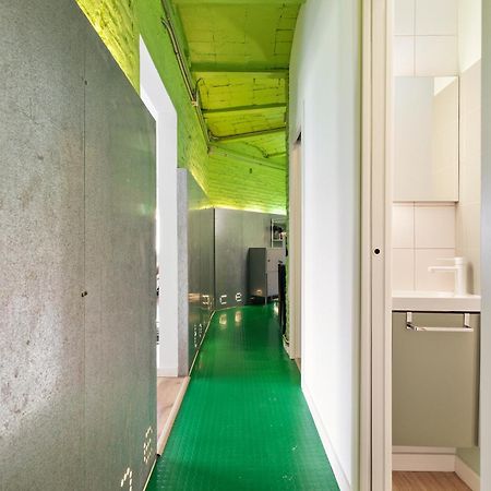 Eulalias Lodges Barcelona Exterior photo